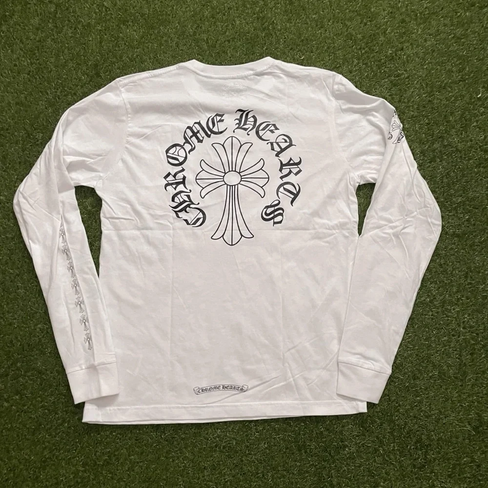 Large white CH logo Tee